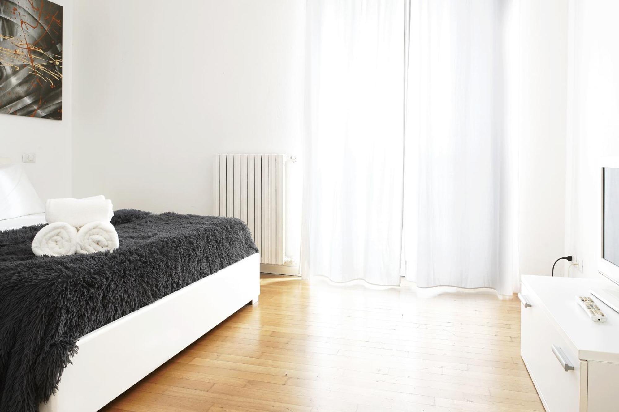 Bilocale Zona Centrale Milano Ngoại thất bức ảnh