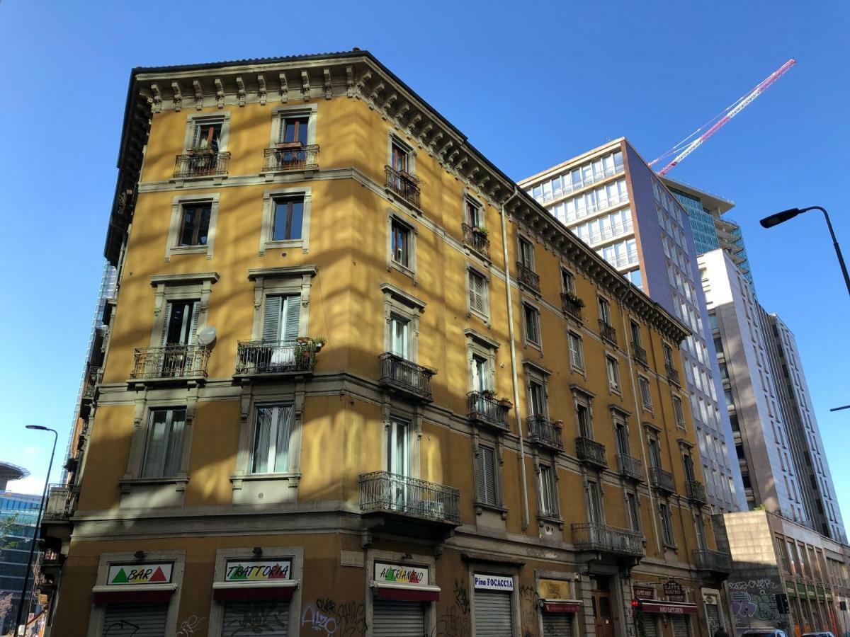 Bilocale Zona Centrale Milano Ngoại thất bức ảnh