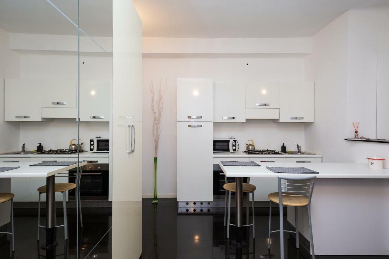 Bilocale Zona Centrale Milano Ngoại thất bức ảnh
